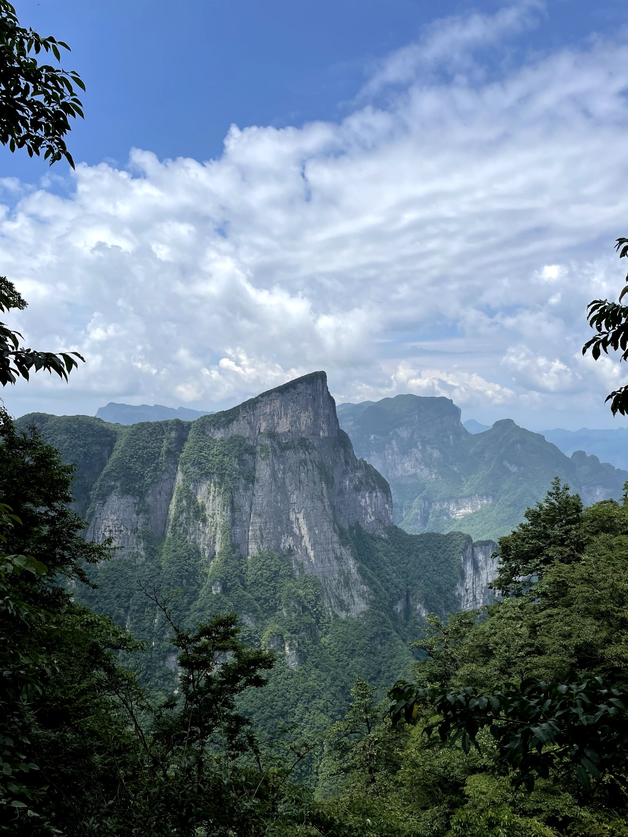 张家界的山风景区图片