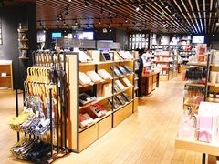 -九木杂物社(恒隆广场店)