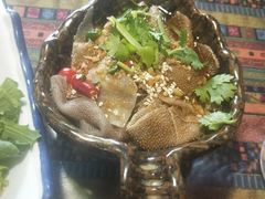 -忘忧草融合私房菜(红鼎国际店)