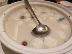 汤逊湖鱼头鱼元-湖滨客舍·湖北菜