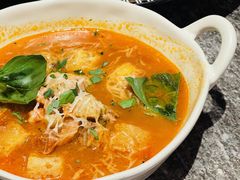 牛尾番茄蔬菜浓汤-SHADOWS•Bistro&Eatery(安福路店)
