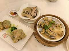 -万山楼海鲜酒家·二十三年老字号