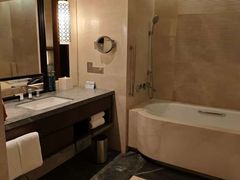 -舟山希尔顿酒店