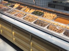 面包甜点陈列柜-廖记棒棒鸡(青岛万象城店)