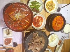 -丽池宫韩式汗蒸会馆(华灯坊店)