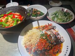-老湖南民间菜·牛肉十八炒(花都店)