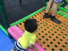 -蒙特利亲子乐园