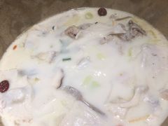 -滇香肴·云南菜蒸汽石锅鱼(云南北路店)
