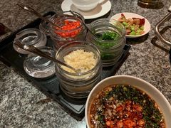 -辉哥火锅(虹桥路店)