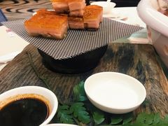 冰烧三层肉-悦湖公馆