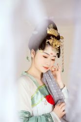 点击看大图 -盘子女人坊古装写真摄影(南京总店)