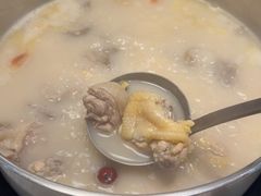 -煲王粤菜餐厅(中侨中心店)