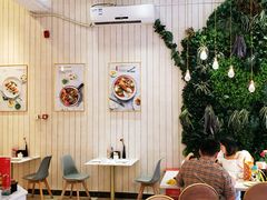 -张爱施法式西餐厅(汉街店)