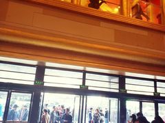 -大光明电影院(南京西路店)