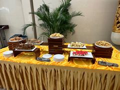 -南郊宾馆·风味自助餐厅·山东十六地市特色菜