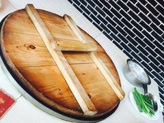 -王老六铁锅炖鱼(长春路店)