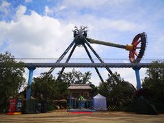 -七彩云南欢乐世界