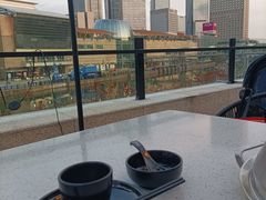 -狮伙海鲜捞(千灯湖店)