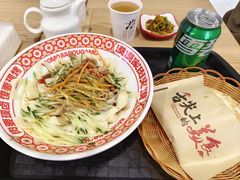 -漠漠家·凉皮·中式汉堡(中山公园店)