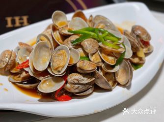 ️氛围环境：周中的晚上慢慢不太会排队了