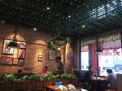 大堂-狂鳌小龙虾(黄江店)