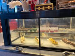 面包甜点陈列柜-福州仓山凯悦酒店·Market Cafe Lacucina咖啡厅