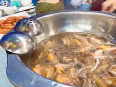 果地椰子鸡-范饭椰林川湘味海鲜·椰子鸡(三亚湾椰梦长廊店)