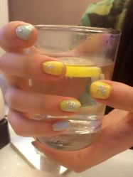 Slowlife Nail 慢生活美甲-S · Nail 自助美甲美睫