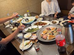 -五谷丰登农家院·地道胶东菜·海鲜烧烤(威海店)