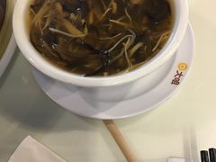 -新大咀港式茶餐厅(宝山万达店)