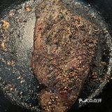 黑胡椒烈酒牛排