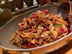 -吃饭皇帝大(合生汇店)