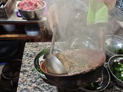 -正宗杨记普洱酸醋米线(总店)