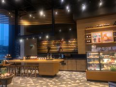-星巴克臻选(成都环球乐天店)