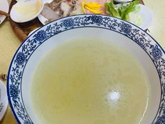 -桥香园云南过桥米线(金马碧鸡店)