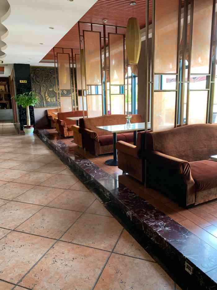 伊诺咖啡(颛桥店)-"这是一家咖啡店,就在万达对面,好久都没有.