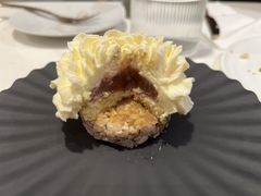 -潮一不贰·法式甜品·生日蛋糕·西式简餐(外滩店)