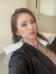 -AYO SALON