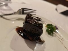 文火秘制小牛肉-涵苑私宴定制(外滩店)