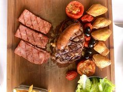 牛排拼盘-火车头法国西餐厅