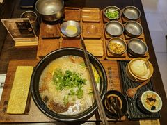 -银米·云南传统过桥米线(双廊黑金冠店)