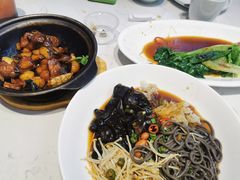 -峨嵋小镇·川菜(勒泰中心店)
