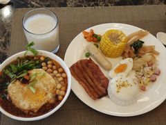 -武汉五月花大酒店(武昌火车站中南路地铁站店)