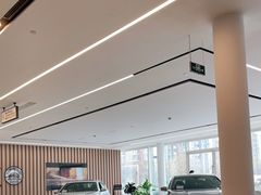 -北京宝诚宝马4S店