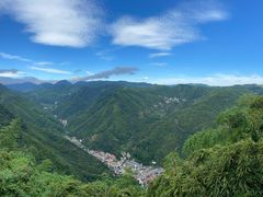 -藏龙百瀑风景区