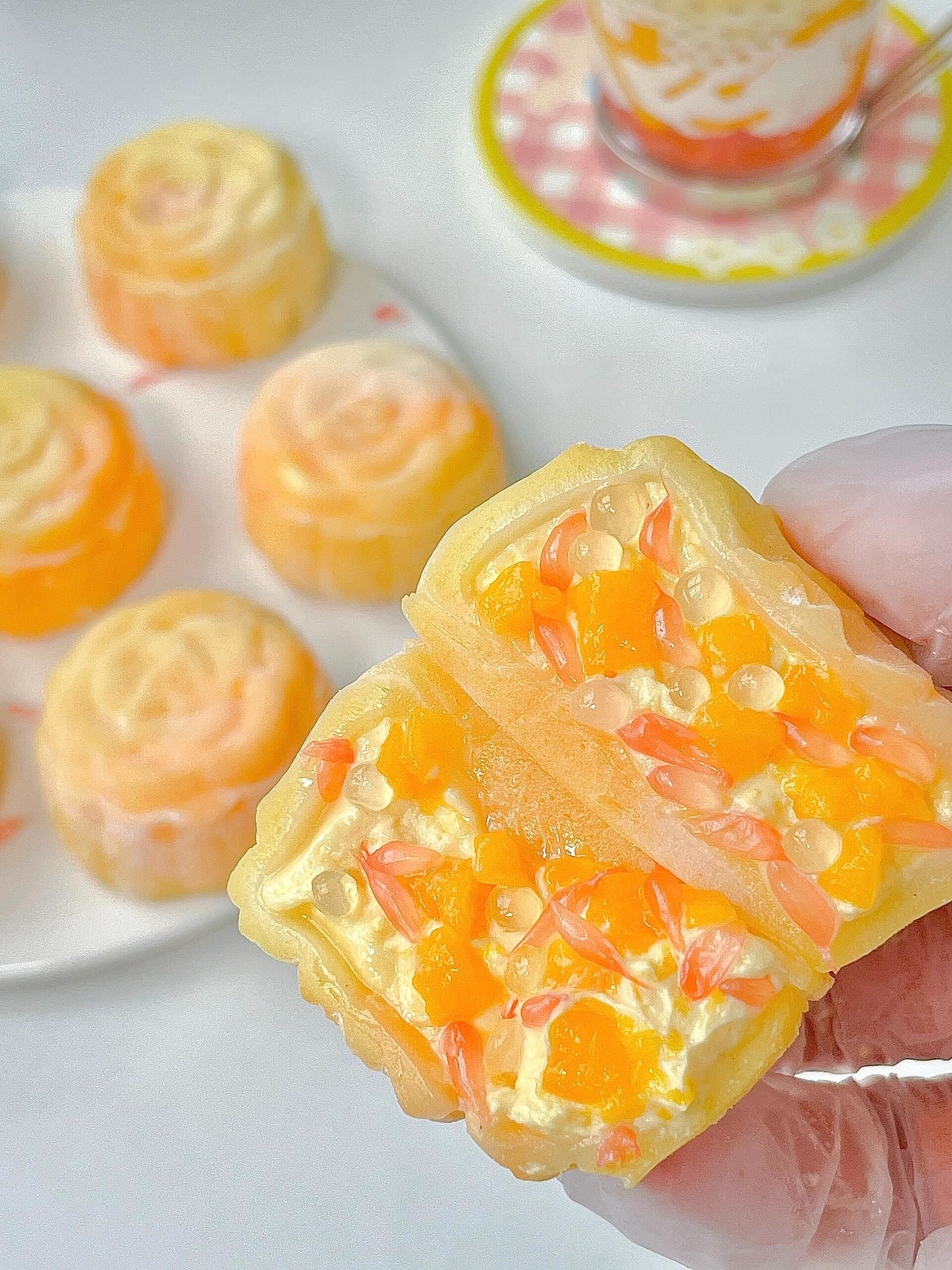 杨枝甘露新吃法🥭糯叽叽🥳芒果奶酪冰皮月饼