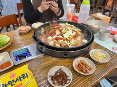 -高基五春川炒鸡排 韩国料理(威海总店)