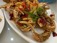 -覃记海鲜美食餐厅