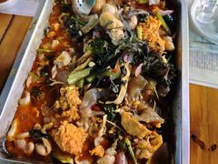 -后街佬·炭火鲜鱼杂(南城店)