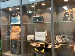 -用真奢侈品名表名包回收中心(朝阳万达店)
